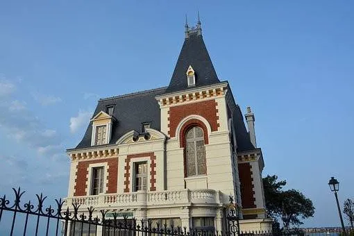 maison 15 pièces à Beauvais (60000)