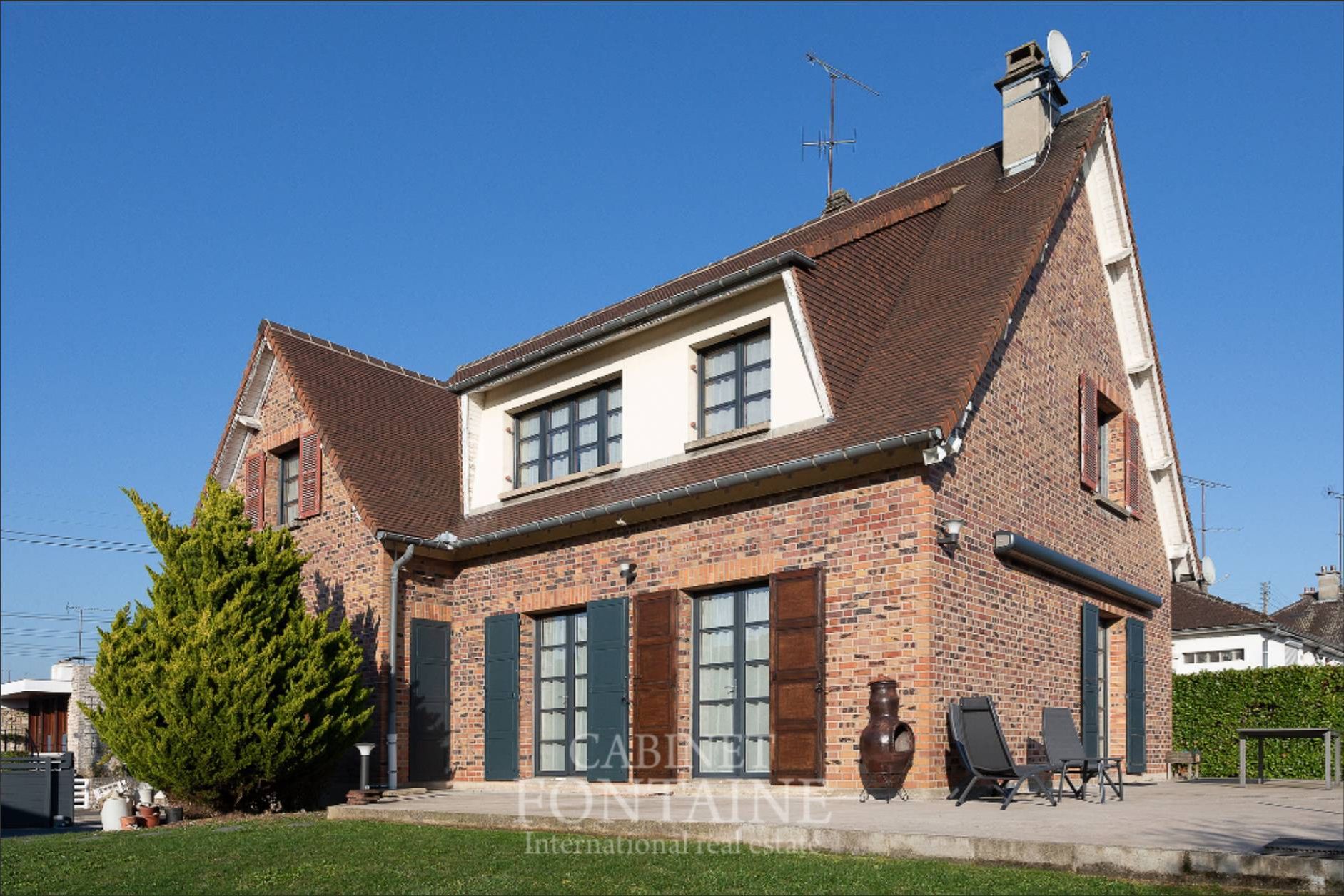 Maison en briques
